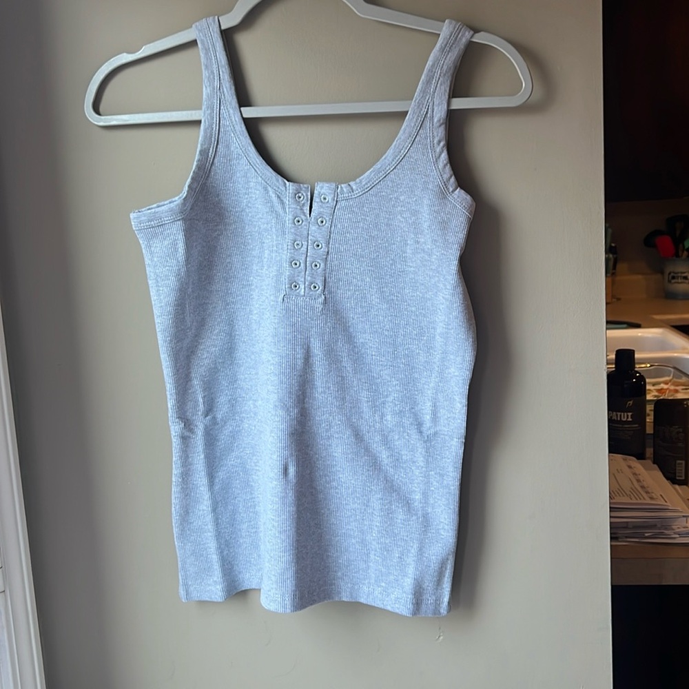 Eyelet tank